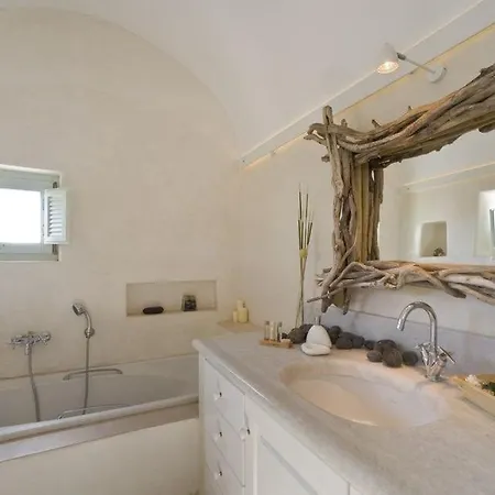 Wonderful Santorini 5 En-suite Bedrooms Elysium Heated Pool & Caldera Views Akrotiri Ακρωτήρι