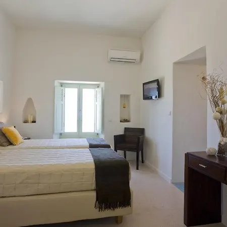 Wonderful Santorini 5 En-suite Bedrooms Elysium Heated Pool Caldera Views Akrotiri