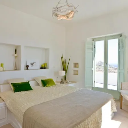 Villa Wonderful Santorini 5 En-suite Bedrooms Elysium Heated Pool Caldera Views Akrotiri