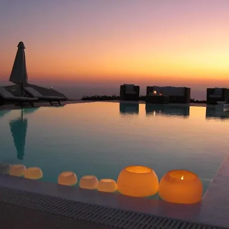Wonderful Santorini 5 En-suite Bedrooms Elysium Heated Pool & Caldera Views Akrotiri *